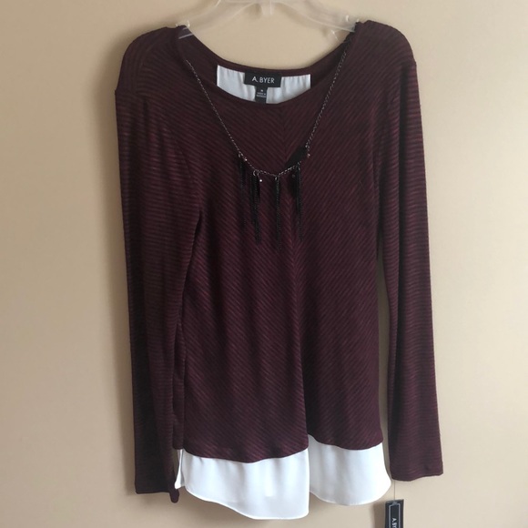 Top - Picture 1 of 2